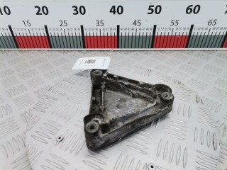 Кронштейн компрессора кондиционера, ориг. номер 55567289, Opel Astra 2006-2014