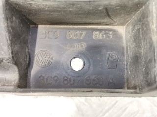 Кронштейн крепления бампера заднего, ориг. номер 3S9807863, 3C9807861, Volkswagen Passat 2005-2010