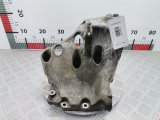 Крепление ТНВД, ориг. номер 55187918, 55196092, Opel Astra 1998-2009