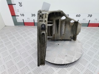 Крепление ТНВД, ориг. номер 55187918, 55196092, Opel Astra 1998-2009
