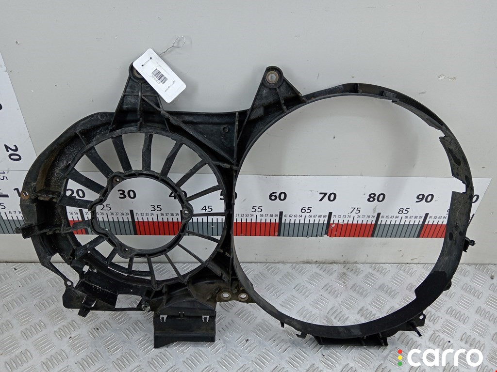 8E0121205T, 873574E Диффузор (кожух вентилятора) Audi A4 2003г. - фото №1