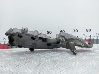 Кронштейн генератора Volvo S40 1995-2000, бензин, 9497106