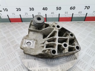 Кронштейн двигателя, Land Rover Freelander 2003-2006