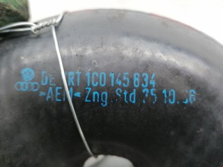 Патрубок интеркулера, ориг. номер 1S0145834, DEVRT1S0145834, Volkswagen Beetle 1997-2005