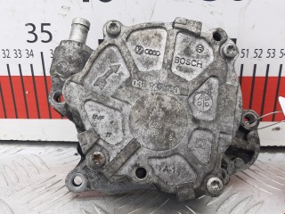 Насос вакуумный Audi A4 2004-2009, дизель, 03L145100