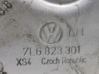 Петля капота левая, ориг. номер 7L6823301B, Volkswagen Touareg 2002-2007