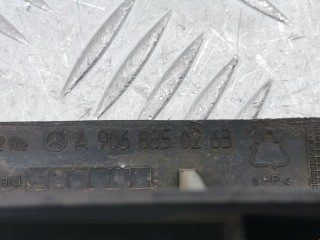 Кронштейн крепления бампера переднего, ориг. номер A9068850263, Volkswagen Crafter 2011-2016