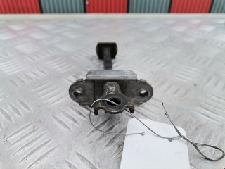 Ограничитель открывания двери задней, ориг. номер 82430EA500, Nissan Pathfinder 2004-2010