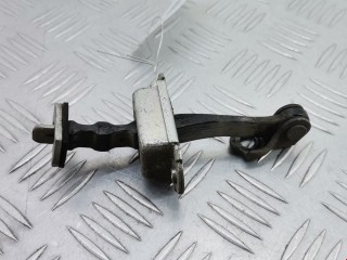 Ограничитель открывания двери задней, ориг. номер 82430EA500, Nissan Pathfinder 2004-2010