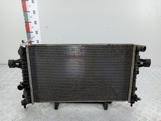 Радиатор (основной) Opel Astra 2006-2014, МКПП, 13145210