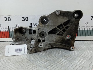 Кронштейн компрессора кондиционера, ориг. номер 55562863, Opel Insignia 2008-2013