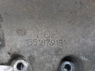 Крепление ТНВД, ориг. номер 55187918, 55196092, Opel Zafira 2003-2006