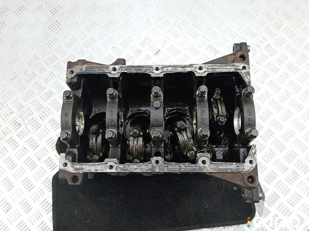 Блок цилиндров Opel Insignia 2008-2013, дизель, 55565911, фото 2
