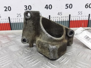 Кронштейн полуоси Opel Zafira 2003-2006, МКПП, 55184510