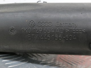 Патрубок воздушного фильтра, ориг. номер 1K0129654AD, Skoda Octavia 2000-2011