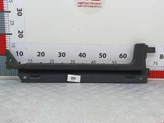 Накладка панели крепления облицовки (телевизора), ориг. номер 8200023120, Renault Laguna 1998-2001