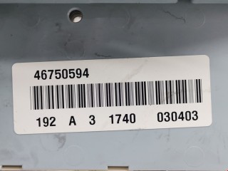 Блок предохранителей, ориг. номер 46823767, Fiat Stilo 2001-2004