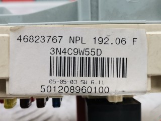 Блок предохранителей, ориг. номер 46823767, Fiat Stilo 2001-2004