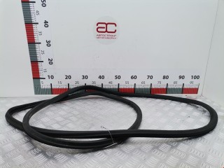 Уплотнитель, Volkswagen Touareg 2002-2007