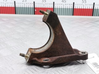 Кронштейн полуоси Ford Focus 1998-2001, АКПП