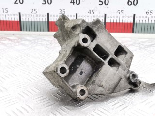Кронштейн генератора, ориг. номер 98BB10039AC, Ford Focus 2001-2005