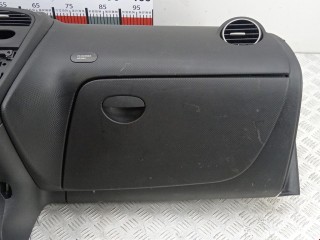 Панель передняя салона (торпедо), Seat Toledo 1998-2004