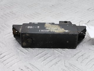 Блок управления ABS Renault Laguna 1993-1998, 7701204099