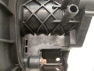 Коллектор впускной, ориг. номер MN143823, Smart Forfour 2004-2006