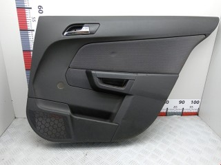 Обшивка двери задней правой (дверная карта) Opel Astra 1998-2009, универсал, левый руль, 13177104