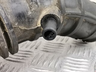 Патрубок воздушного фильтра, ориг. номер 7700853389, Renault Safrane 1992-1996