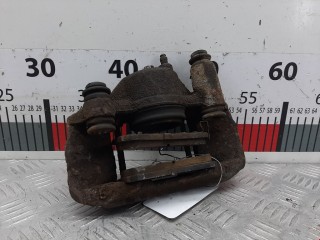Суппорт передний правый Mazda Demio 1996-1999, DCZ03398ZA