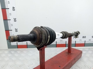Полуось передняя правая (приводной вал, ШРУС), ориг. номер FA612550XA, Mazda 323 1998-2001