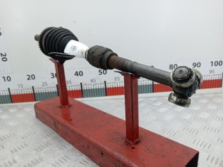 Полуось передняя правая (приводной вал, ШРУС), ориг. номер FA612550XA, Mazda 323 1998-2001