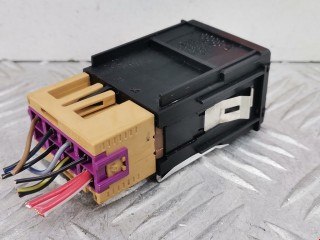 Кнопка подогрева сидений, ориг. номер 8D0963563, 4D0963563B, Audi A8 1999-2002