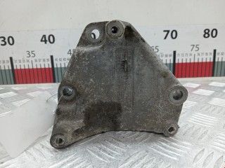 Кронштейн компрессора кондиционера, ориг. номер 90529603, Opel Meriva 2002-2006