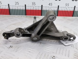 Кронштейн, ориг. номер 8200437465, Renault Scenic 2003-2006