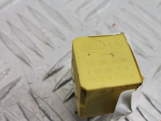 Реле (прочие), ориг. номер A0025422619, 4RA00779307, Volkswagen Crafter 2011-2016