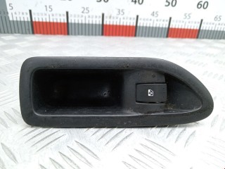 Кнопка стеклоподъемника, ориг. номер 8200016014, 8200220507, Renault Laguna 1998-2001