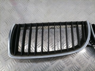Решетка радиатора, ориг. номер 22405910, 51137120007, BMW 3 E90/E91/E92/E93 2004-2008
