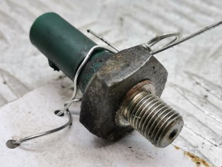 Датчик давления масла, ориг. номер 036919081D, 036919081B, Volkswagen Golf 1997-2006