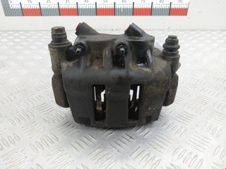 Суппорт передний правый, ориг. номер 4100100QAD, Nissan Interstar 2001-2008