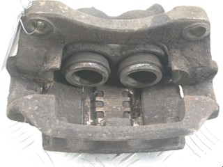 Суппорт передний правый, ориг. номер 4100100QAD, Nissan Interstar 2001-2008