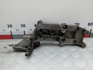 Кронштейн генератора, ориг. номер 30757168, 8642196, Volvo S80 1998-2003