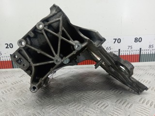 Крепление ТНВД, ориг. номер 55187918, 55196092, Opel Vectra 2005-2008