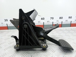 Педаль тормоза, ориг. номер 8200725767, Renault Laguna 1998-2001