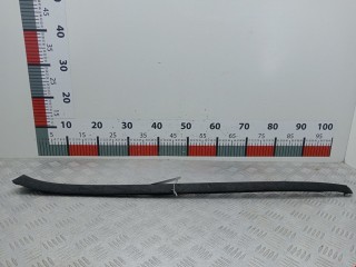 Молдинг стекла лобового Opel Astra 2006-2014, хетчбэк 5 дв., 13280301
