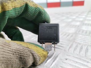 Реле (прочие), ориг. номер 93BG14N089C1B, V23136J4X31, Land Rover Discovery 2004-2009
