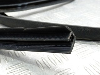 Уплотнитель, Ford Fiesta 2001-2007
