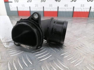 Патрубок интеркулера Opel Zafira 2003-2006, МКПП, 13223399