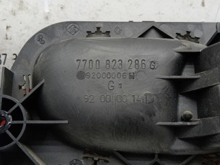 Ручка внутренняя задняя левая, ориг. номер 7700823286, Renault Laguna 1993-1998